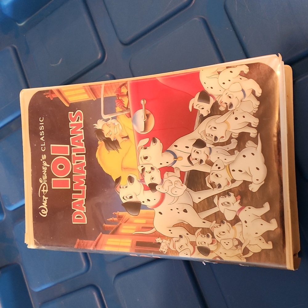 Walt Disney 101 Dalmatians VHS